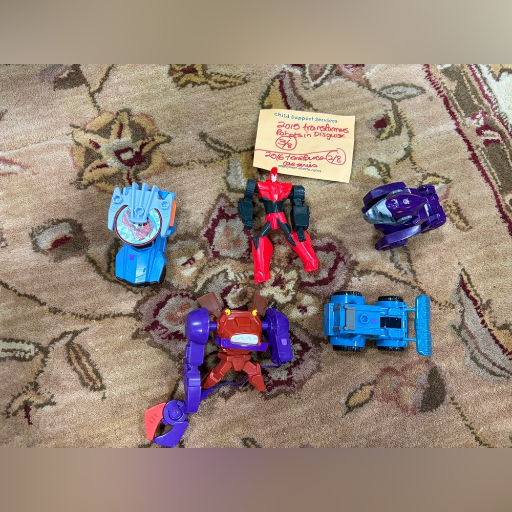 McDonald's Colorful Action Figures Set 2015/2016